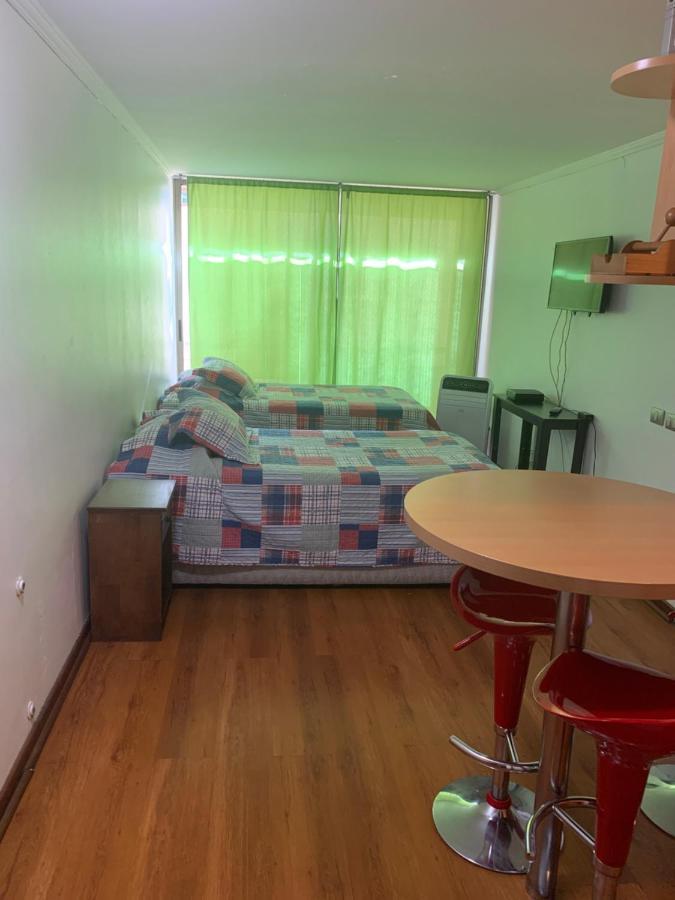 Departamento Amoblado Providencia Appartement Santiago Buitenkant foto